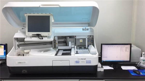 罗氏e411全自动电化学发光仪.jpg